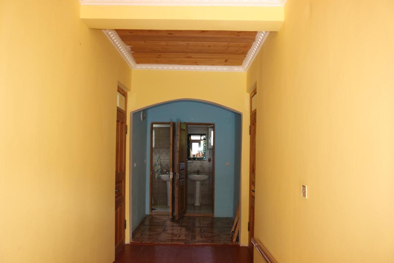 Guest House Chveni Ezo Khulo 外观 照片