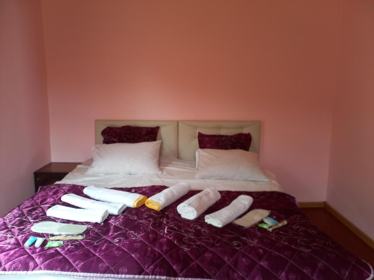 Guest House Chveni Ezo Khulo 外观 照片